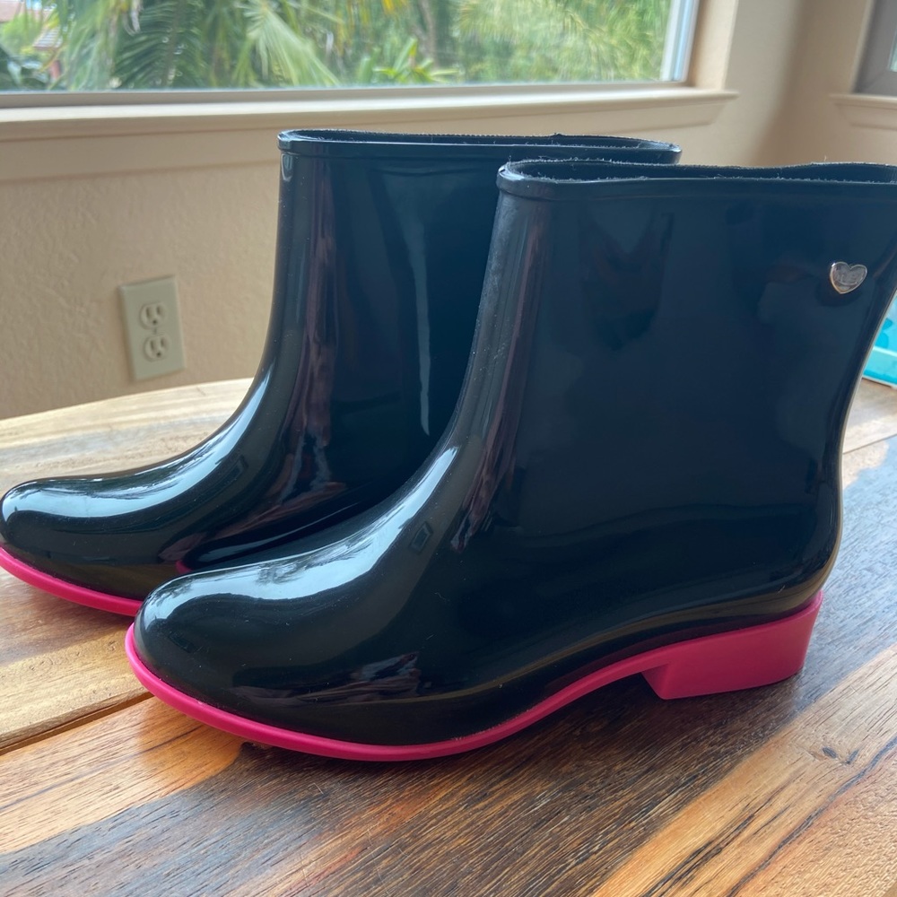Black Ankle Rain Boots by Mel